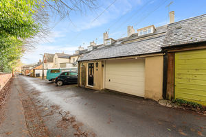 Photo 21- click for photo gallery